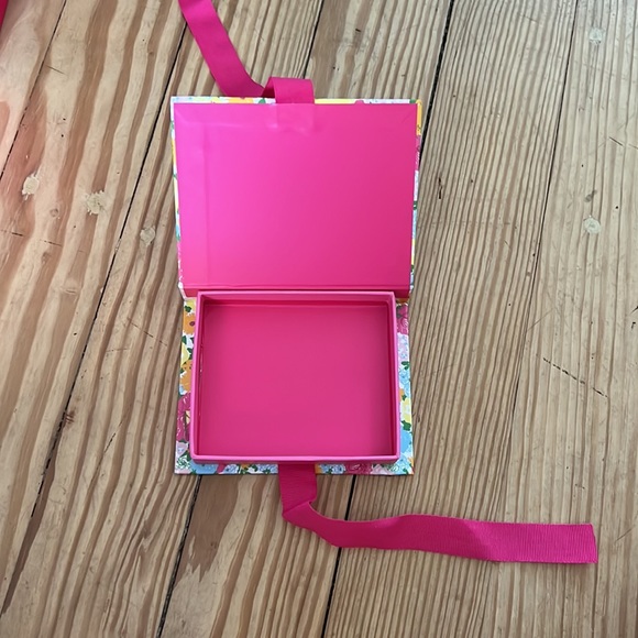 Lilly Pulitzer Other Lilly Pulitzer Gift Card Boxes Poshmark